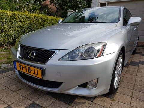 Lexus IS 250 Business Luxury (2006)