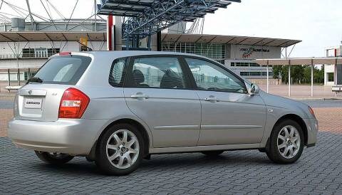 Kia Cerato 1.6 LX (2005)