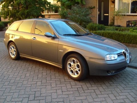Alfa Romeo 156 Sportwagon 2.0 JTS 16V Distinctive (2003)