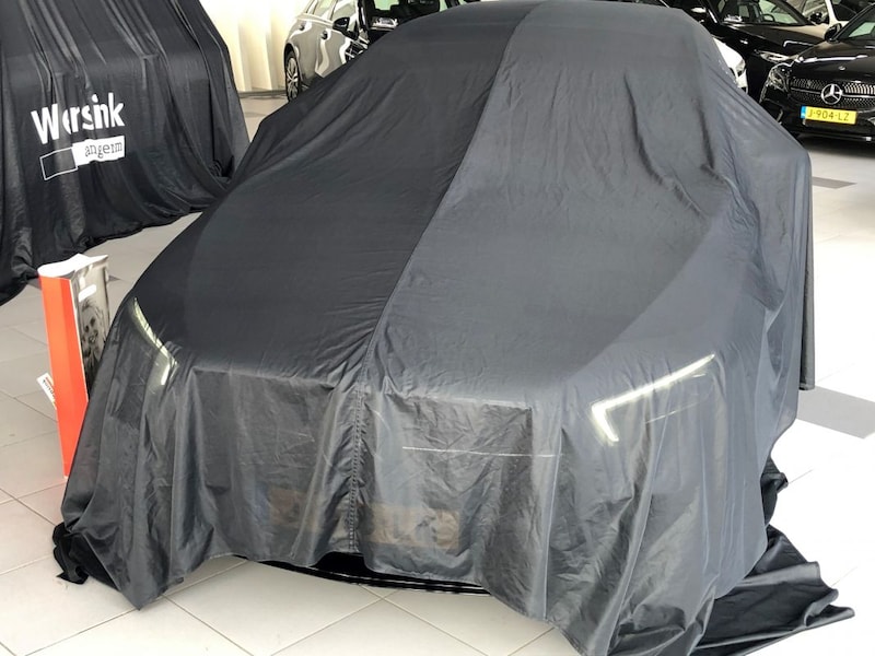 Mercedes-Benz A 180 Business Solution AMG (2020)