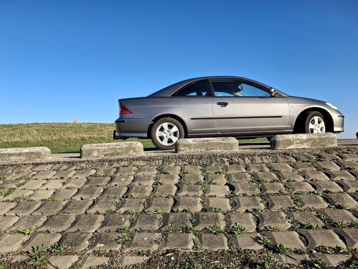 Honda Civic Coupé 1.7i LS (2004)