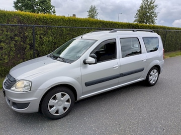 Dacia Logan (2009)