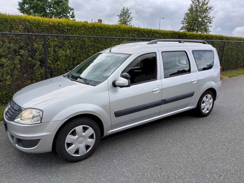 Dacia Logan (2009)