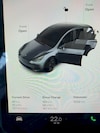 Tesla Model Y (2023)