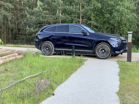 Mercedes-Benz EQC 400 4MATIC