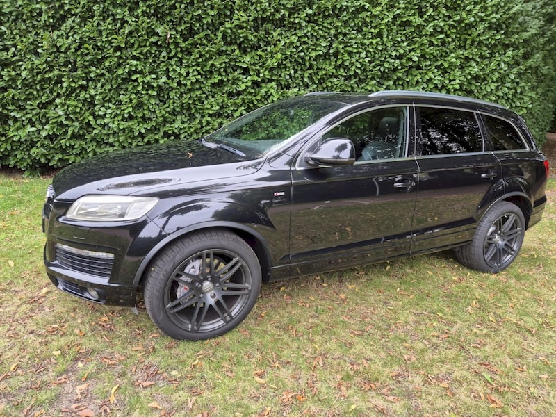 Audi Q7 4.2 FSI quattro Pro Line + (2008)