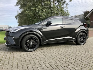 Toyota C-HR 1.8 Hybrid Business Plus Luxury (2022)
