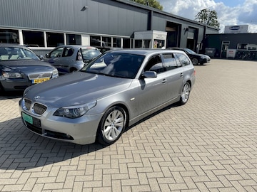 BMW 525i Touring High Executive (2005)