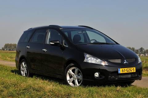 Mitsubishi Grandis 2.0 DI-D Insport (2008)