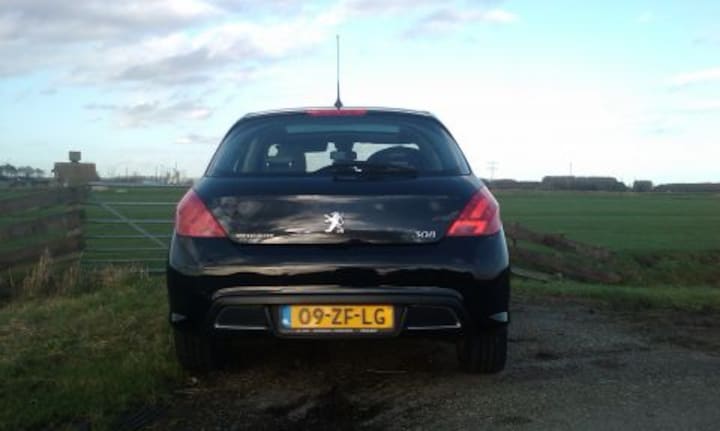 Peugeot 308 XT 1.6 HDiF 110pk (2008)
