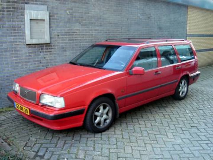 Volvo 850 GLT 2.5i 20V Estate (1993)