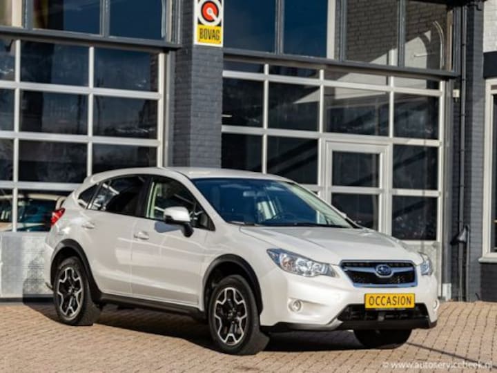 Subaru XV 2.0i Luxury (2014)