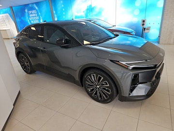 Toyota C-HR+ 77kWh AWD Executive (2026)