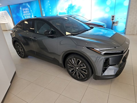 Toyota C-HR+ 77kWh AWD Executive (2026)