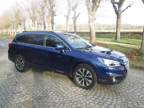 Subaru Outback 2.0D Premium (2015)