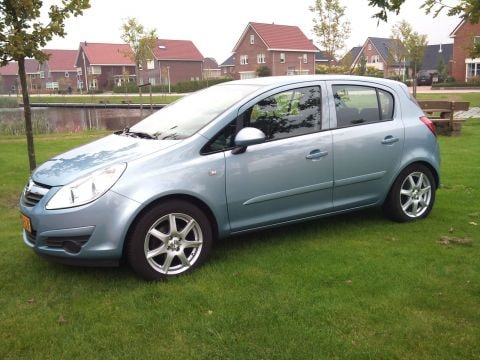 Opel Corsa 1.2-16V Enjoy