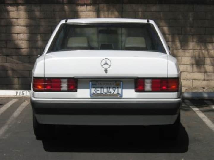 Mercedes-Benz 190 E 2.6