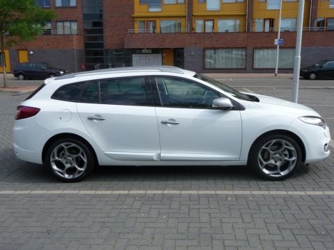 Renault Mégane Estate TCe 180 GT (2011)