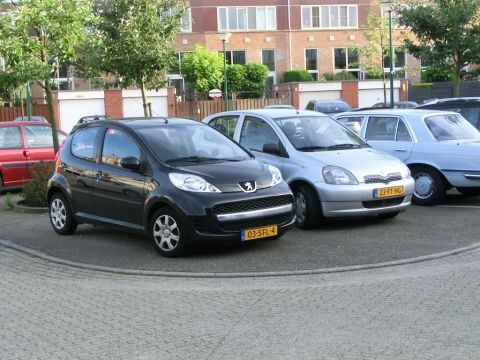 Peugeot 107 XS 1.0 (2011)