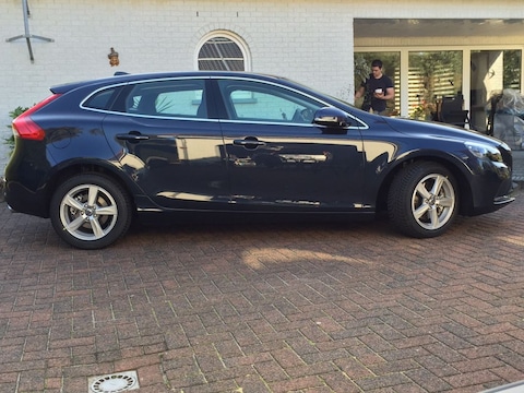 Volvo V40 T2 Momentum