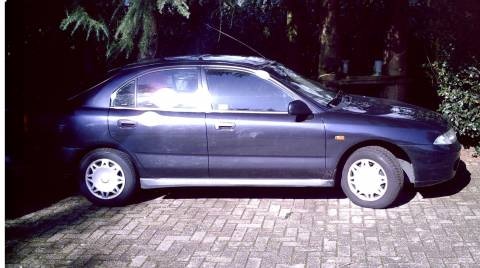 Mitsubishi Carisma 1.9 TD GLX (1996)