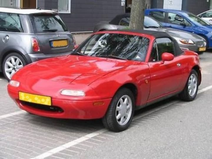 Mazda MX-5 1.6i (1991)