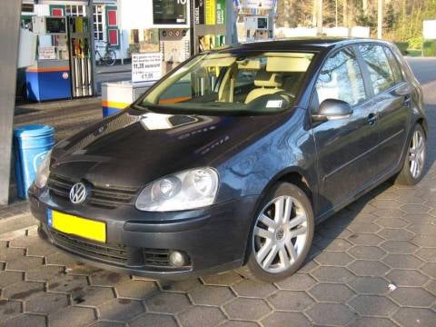 Volkswagen Golf 2.0 16V FSI Sportline (2004)