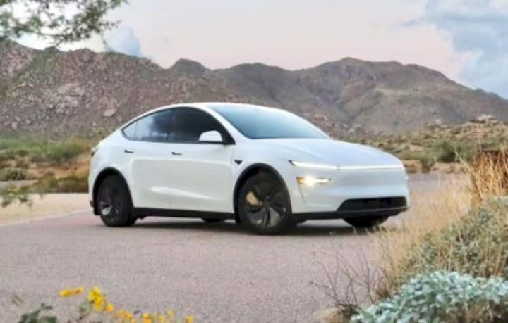 Tesla Model Y RWD