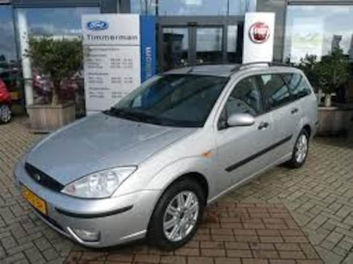Ford Focus Wagon 1.8 TDDi 90pk Futura