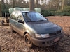 Mitsubishi Space Runner 1.8 GLXi (1997)