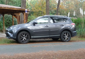 Toyota RAV4 2.5 Hybrid 2WD Style (2016)