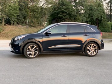 Kia Niro 1.6 GDi Hybrid Design Edition (2018)