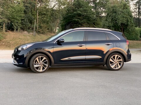Kia Niro 1.6 GDi Hybrid Design Edition
