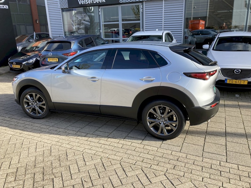 Mazda CX-30 e-SkyActiv-X 186 2WD Luxury (2022)