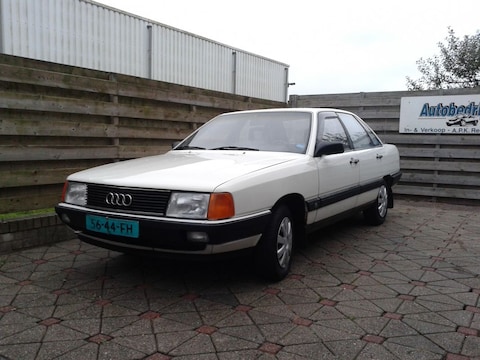 Audi 100 1.8 75pk