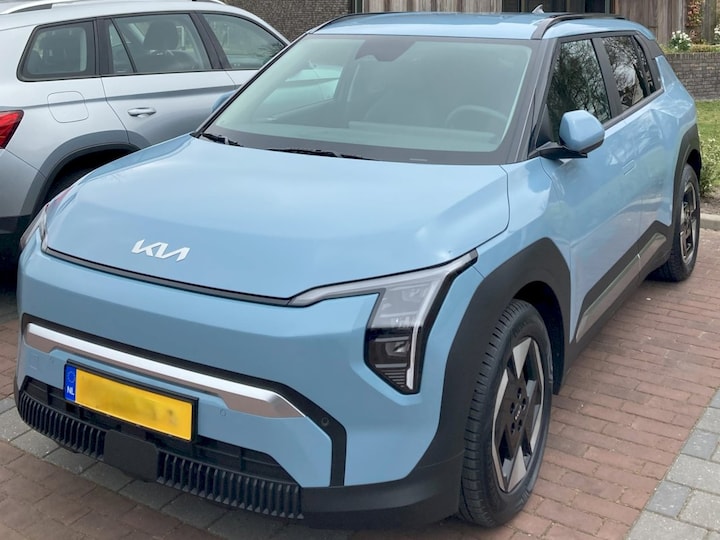 Kia EV3 81.4 kWh Plus (2025)