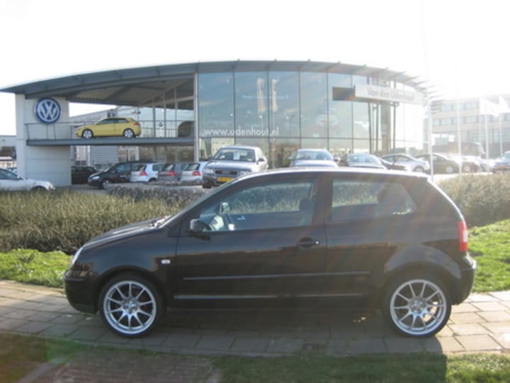 Volkswagen Polo 1.4 16V 100pk Sportline (2004)