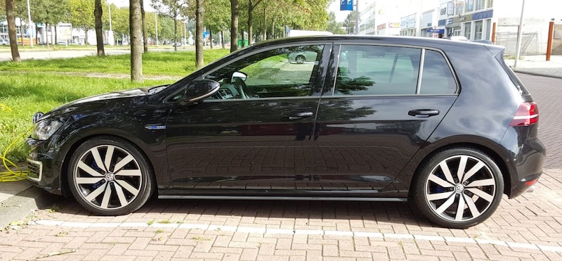 Volkswagen Golf 1.4 TSI GTE (2015)