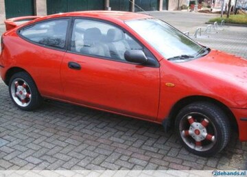 Mazda 323 1.5i GLX (1995)