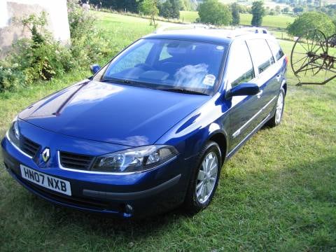 Renault Laguna Grand Tour 2.0 dCi 150 Dynamique (2006)