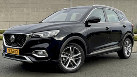 MG EHS Luxury (2022)