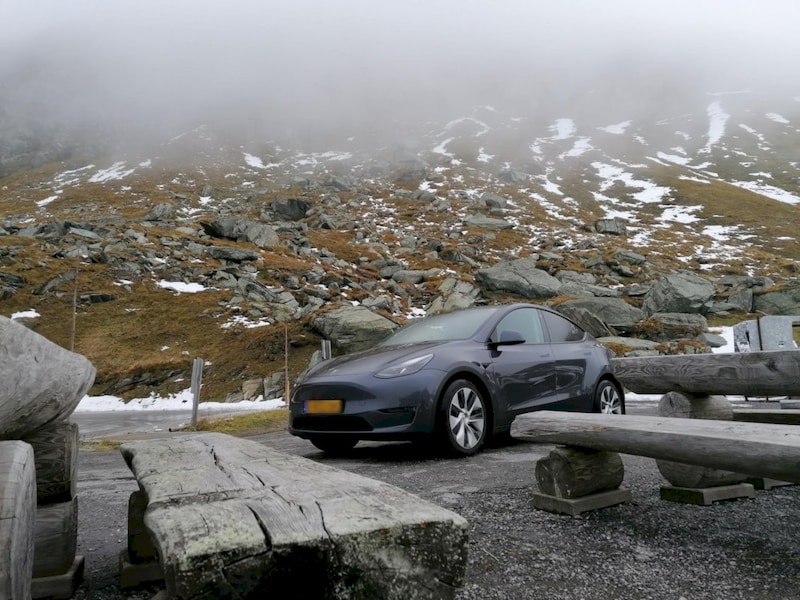 Tesla Model Y Long Range AWD (2021)