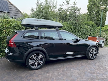 Volvo V60 Cross Country B5 AWD Business Pro (2021)