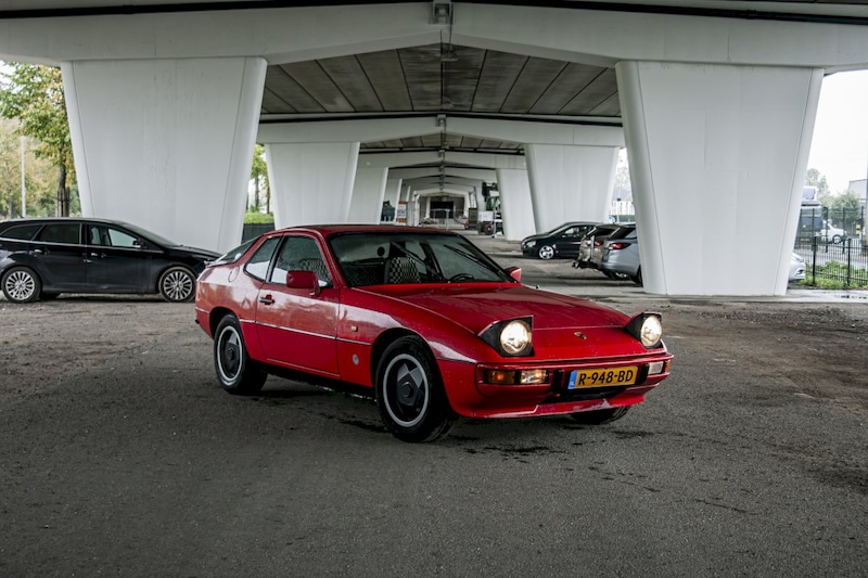 Porsche 924 (1981)