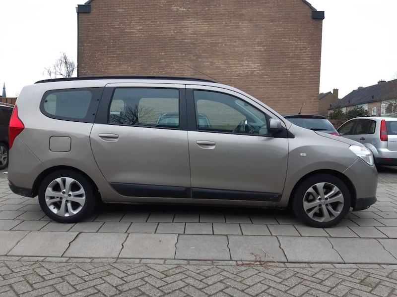 Dacia Lodgy TCe 115 Prestige 7P (2013)