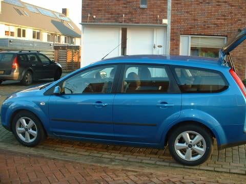 Ford Focus Wagon 1.6 TDCi 90pk Futura (2006)