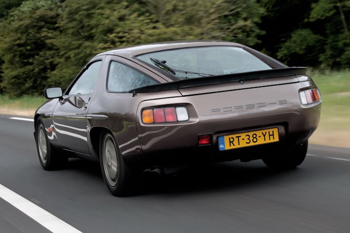Porsche 928 S