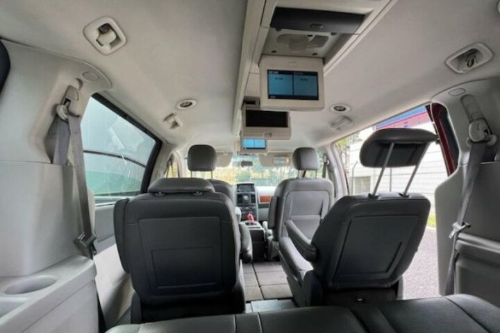 Chrysler Town and Country