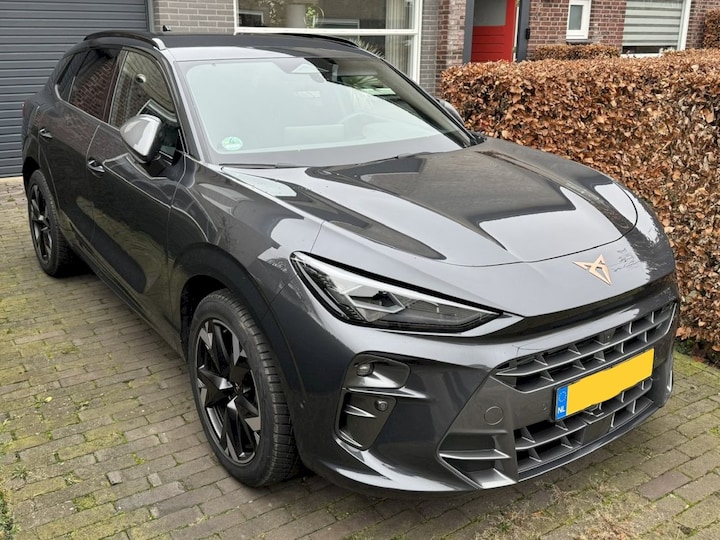 Cupra Terramar 1.5 e-HYBRID Business (2025)