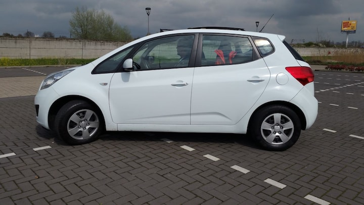 Kia Venga 1.4 CVVT Plus Pack (2014)